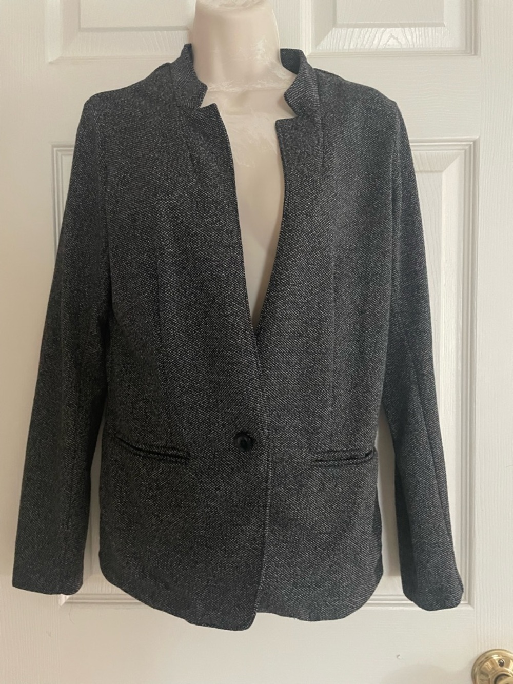 Banana Republic Gray Tweed Look  Single-Button Blazer‎